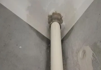 怀集卫生间测漏水之渗水防护